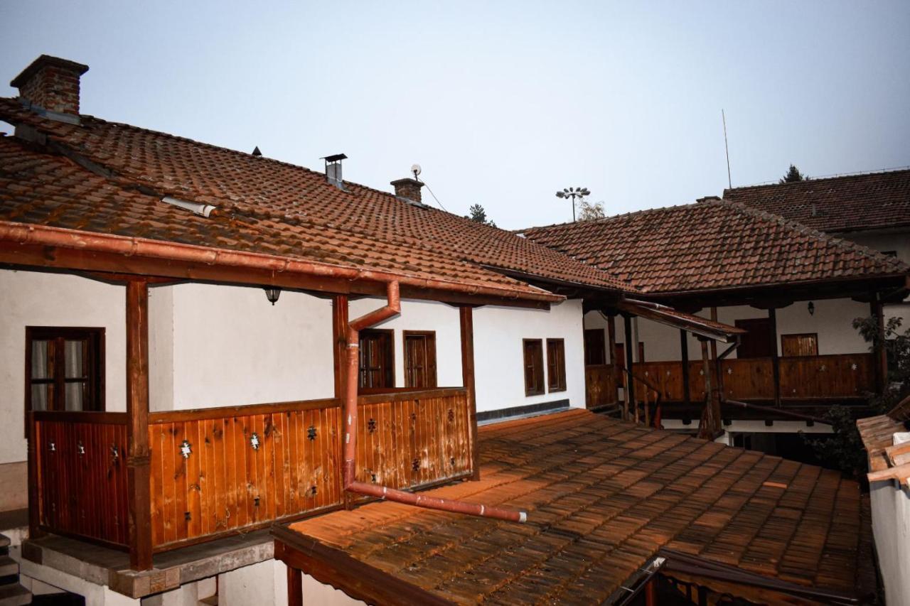 Хотел-Механа Павлова Къща Chiprovtsi Exteriér fotografie